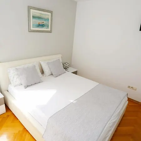 Luxury Family Apartment Omis